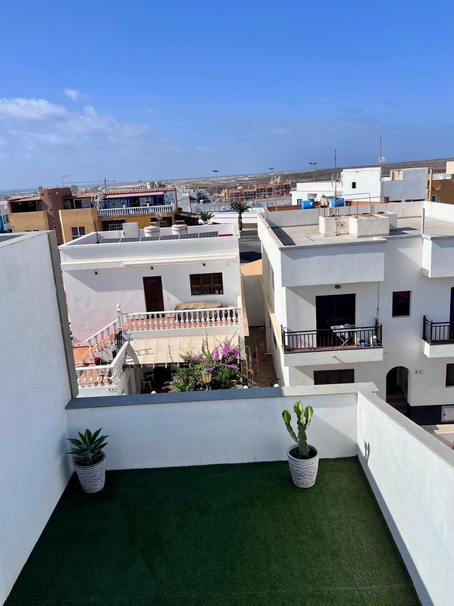 Bel Air Surf Escape * Cotillo