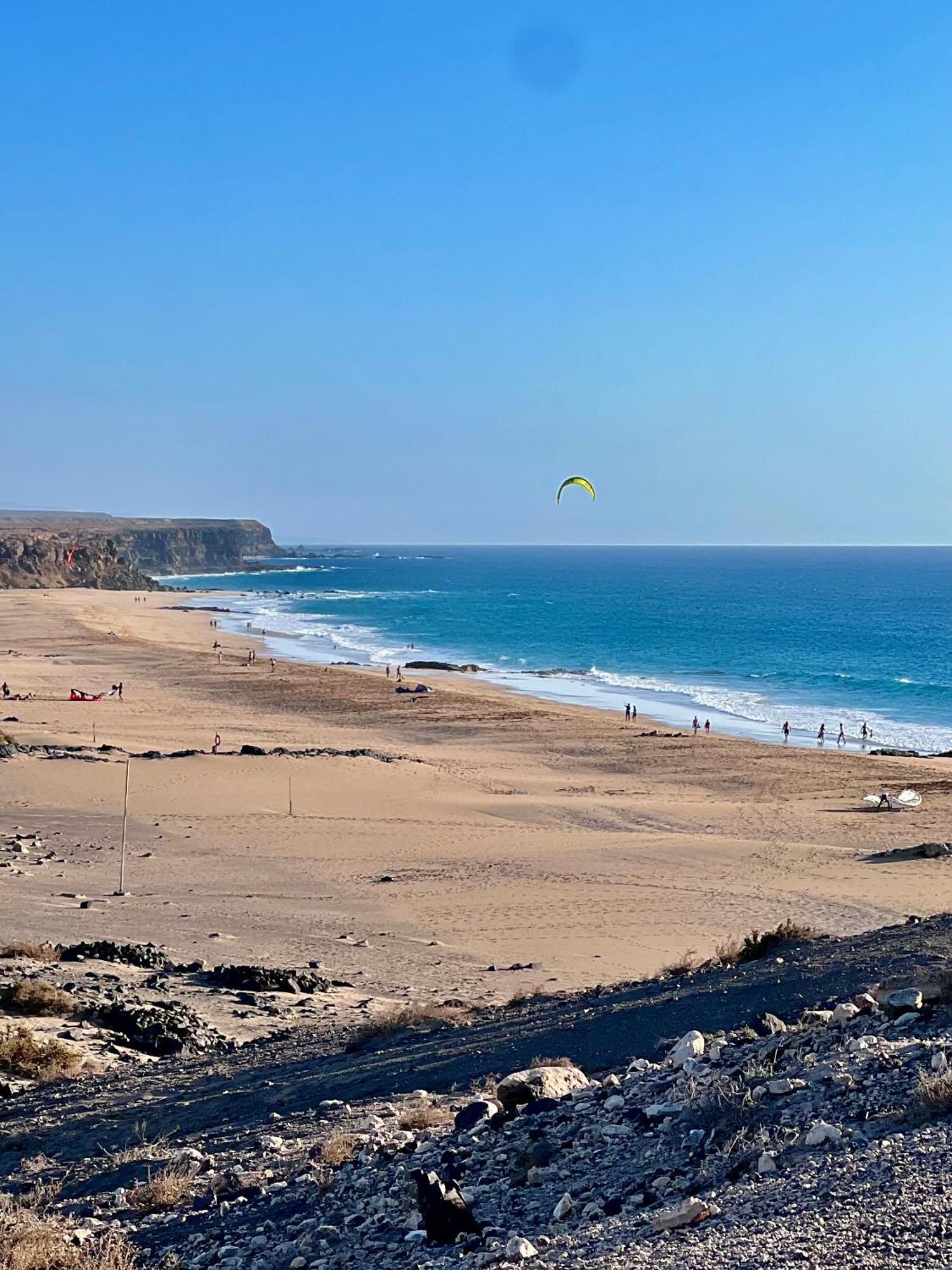 Bel Air Surf Escape *